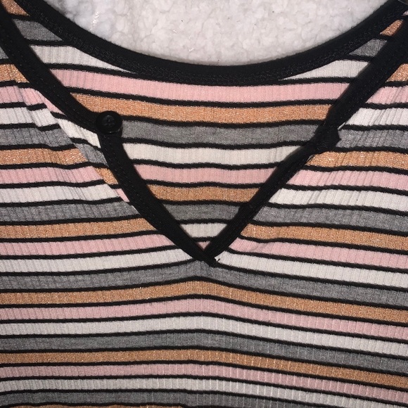 striped crop top - Picture 3 of 3
